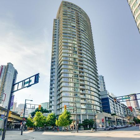 Heart Of Downtown 1 Bd Entire Condo - Pool, Gym, Parking, Office, Ac Vancouver Buitenkant foto